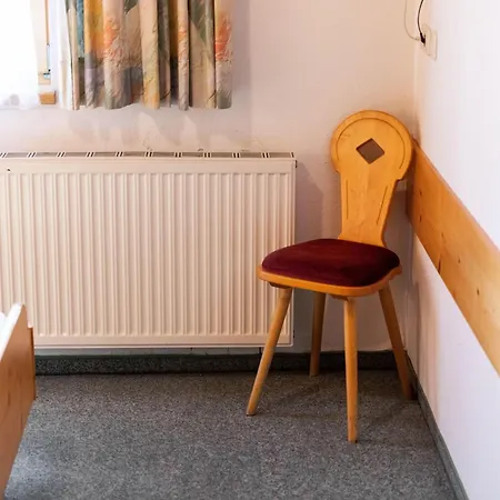 아파트 In Near Slopes